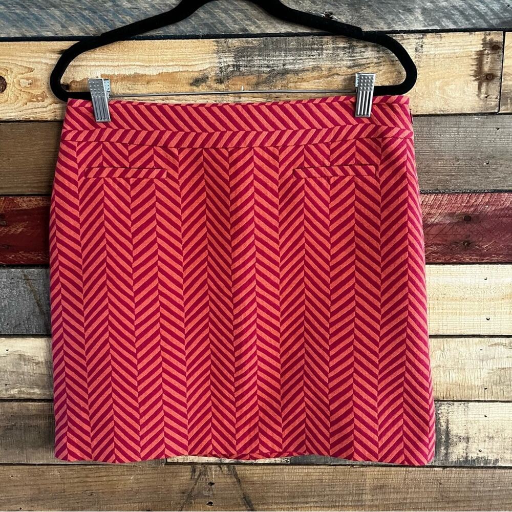 Loft Chevron‎ Skirt Size 4